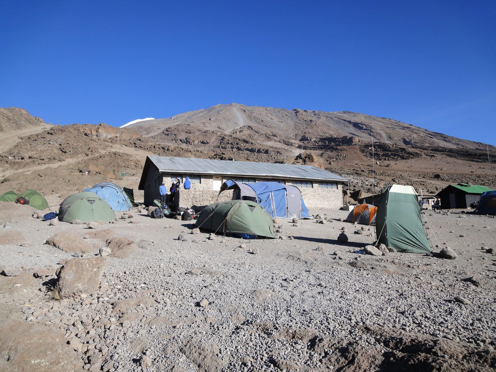 Kibo-Hut-camp